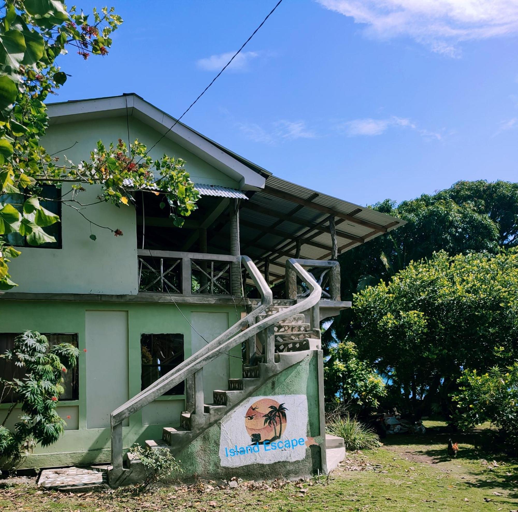 Guesthouse Island Escape South End Экстерьер фото