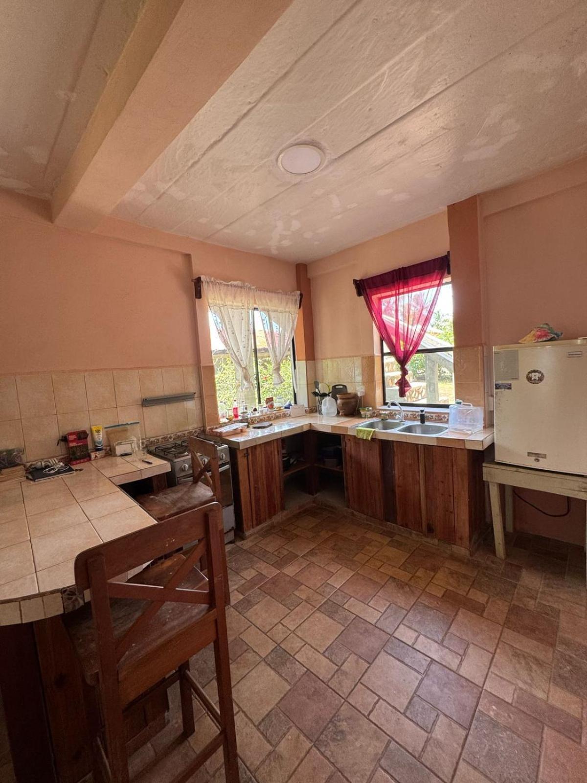 Guesthouse Island Escape South End Экстерьер фото